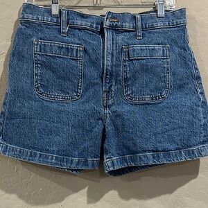 Madewell Denim Patch-Pocket Jean Shorts in Medium Blue
